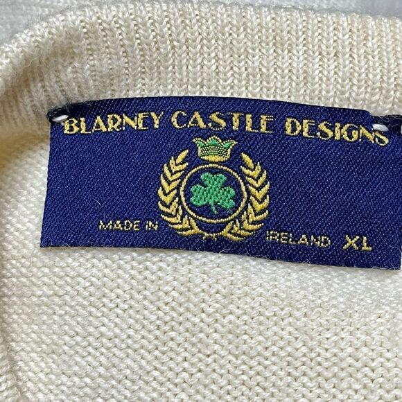 Blarney Castle Embroidered Sweater Winter White XL - Picture 4 of 6